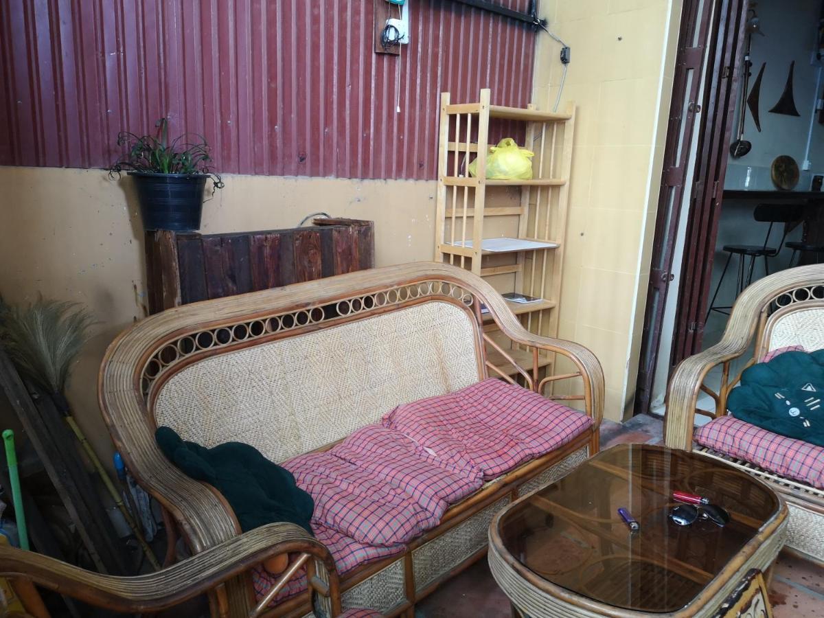 Peri Evi Hostel Phnom Penh Bassac Lane Exterior photo